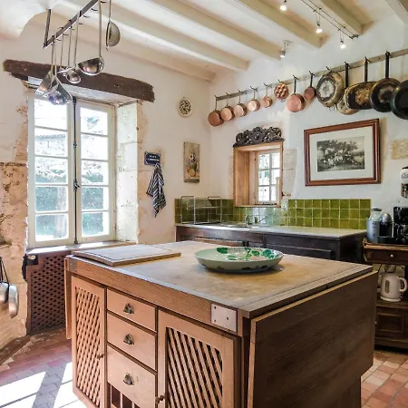 Holiday home Charming In With Pool Sourzac
