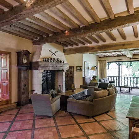 Holiday home Charming In With Pool