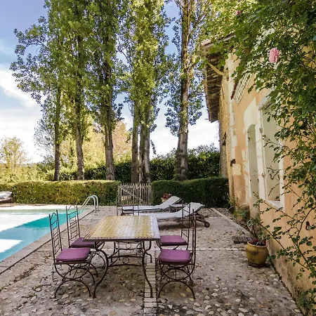Charming In With Pool